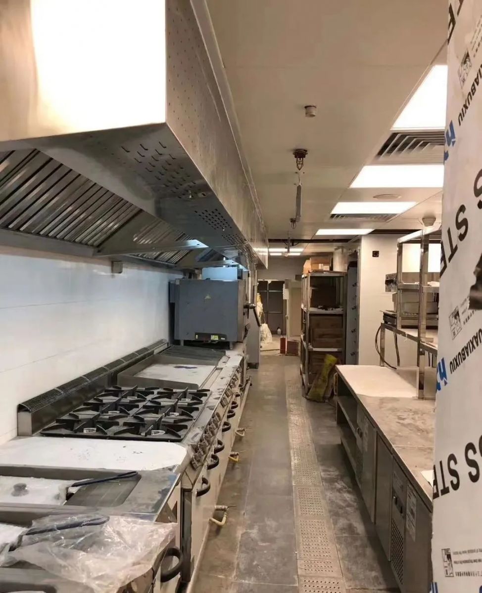 食堂廚房設(shè)備